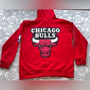 Chicago Bulls Red Hooded Sweatshirt Youth Large-NWOT